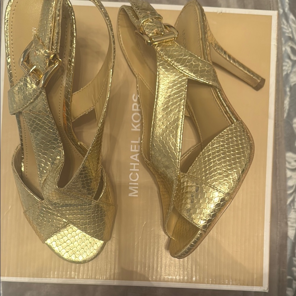 Michael Kors Gold Textured Heels with Slingback